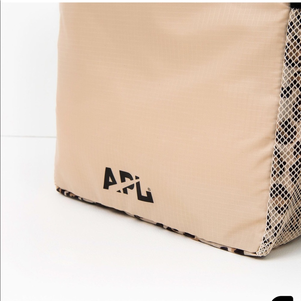APL All Purpose Packable Backpack NWT - Picture 3 of 6